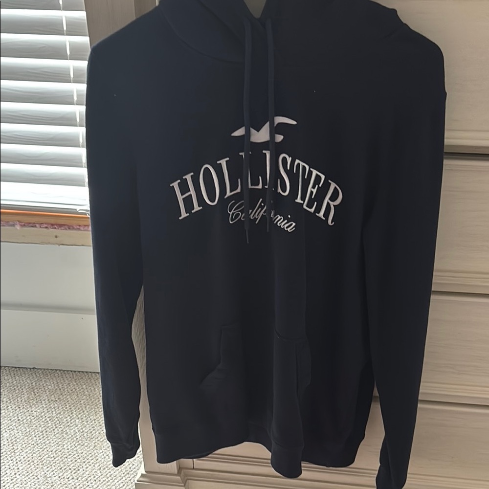 Hollister Blue Sweatshirt Classic Pullover Style